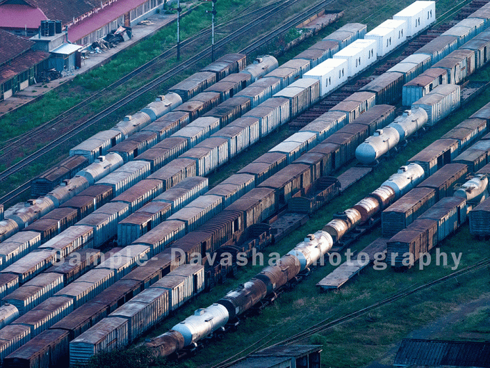 train, rail, railway station, carriages, transport, freight train, bulk, luggage, goods, railway line, railway, tank car, transportation, abandoned railway, rusty trains, passenger train, long, bogie, mode of transport, motor coach, secluded